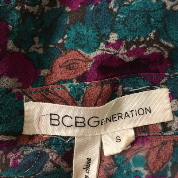 BCBG floral pleated dress - Picture 7 of 8